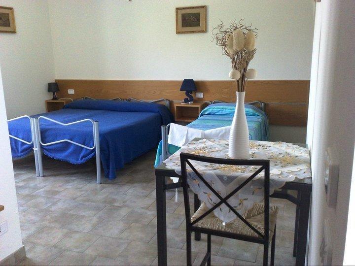 Willa Locanda Dell'Asino D'Oro Sulmona Pokój zdjęcie