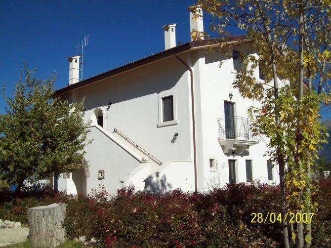 Willa Locanda Dell'Asino D'Oro Sulmona Zewnętrze zdjęcie