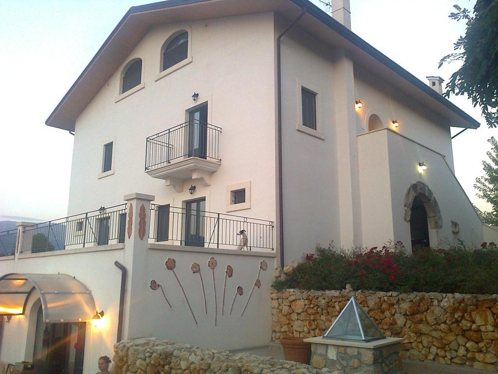 Willa Locanda Dell'Asino D'Oro Sulmona Zewnętrze zdjęcie